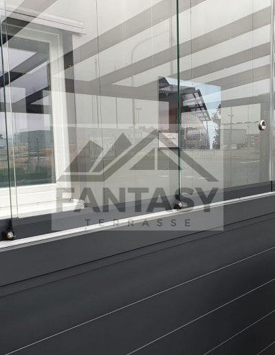 abschliessbare Glasschiebefenster