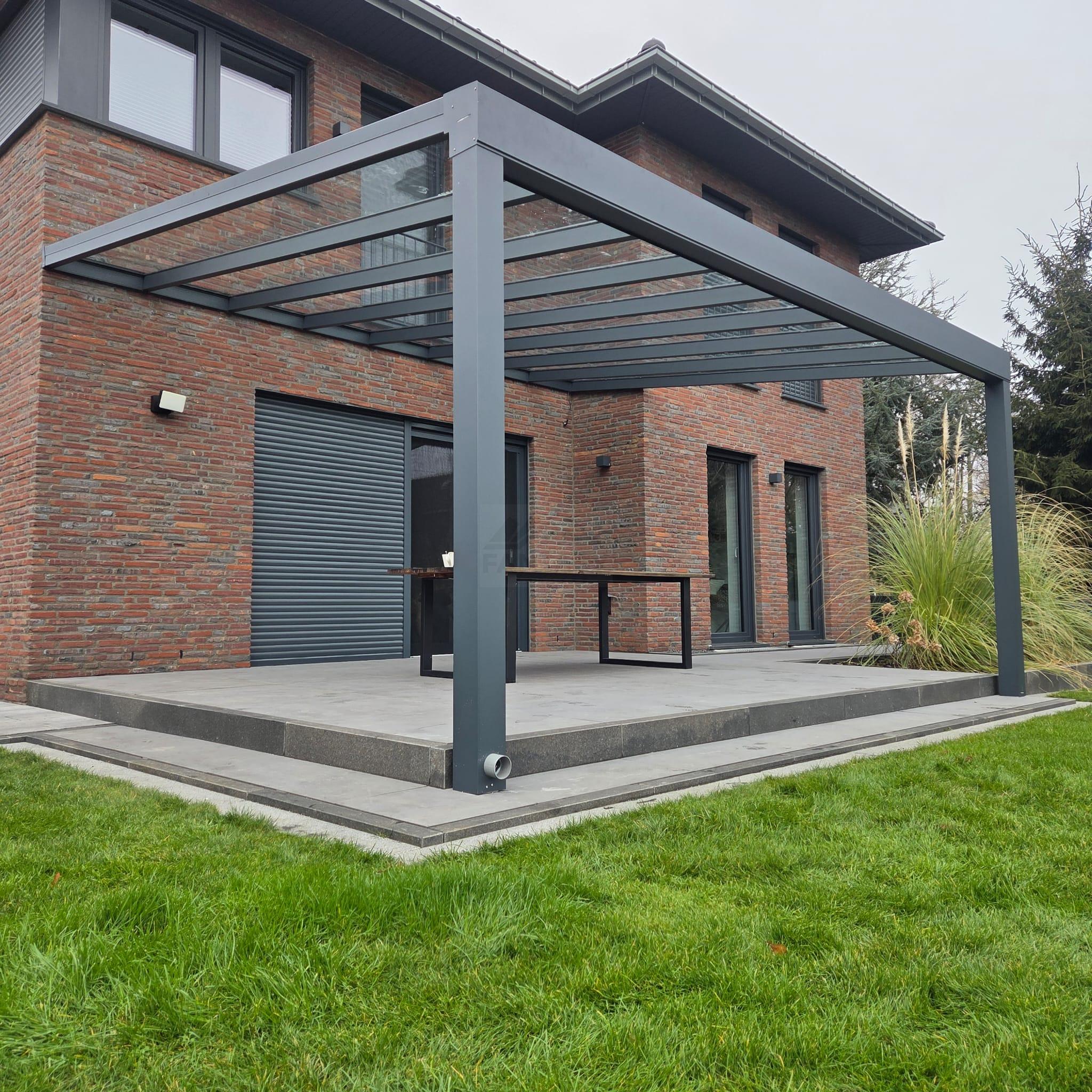 Alu-Terrassenueberdachung anthrazit GIGA